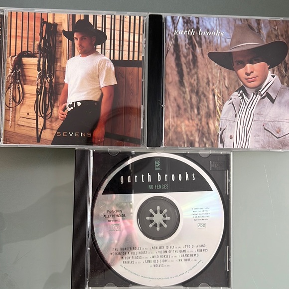 Other - Garth Brooks CD’S